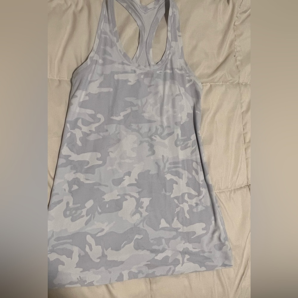 Lululemon Size 6 Tank Top!
